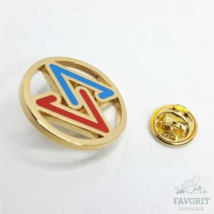 Именные значки